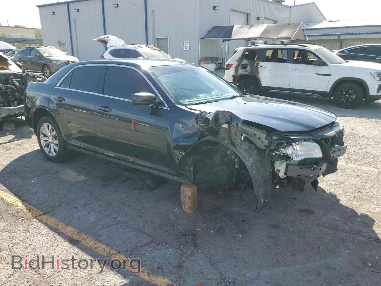 2017 CHRYSLER 300 - VIN: 2C3CCARG5HH586958 - Фото 4