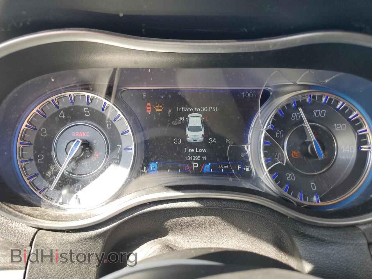 2017 CHRYSLER 300 - VIN: 2C3CCARG5HH586958 - Фото 9