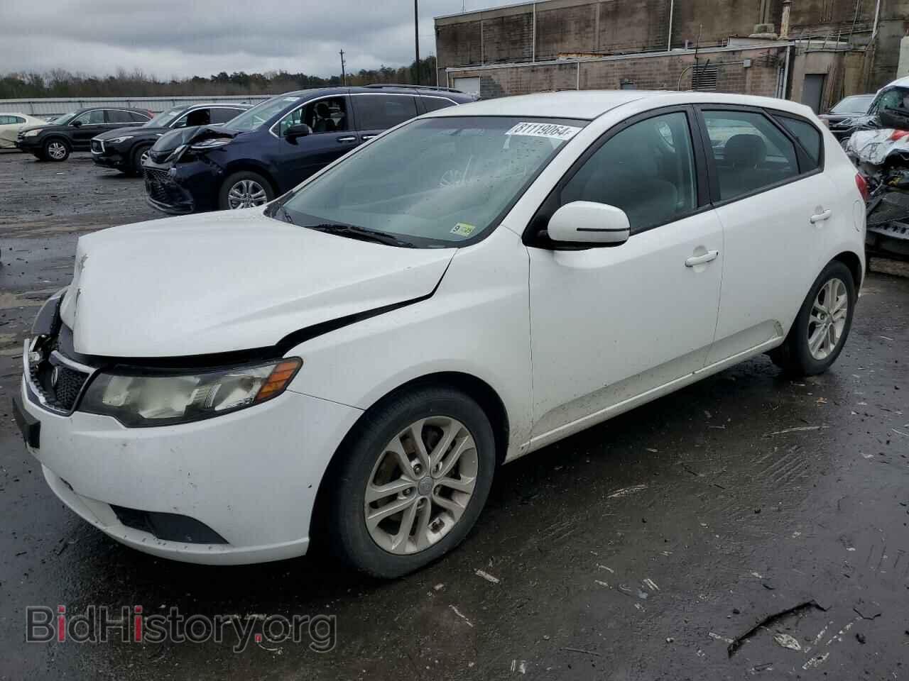 Фотография KNAFU5A20C5542733 - KIA FORTE 2012