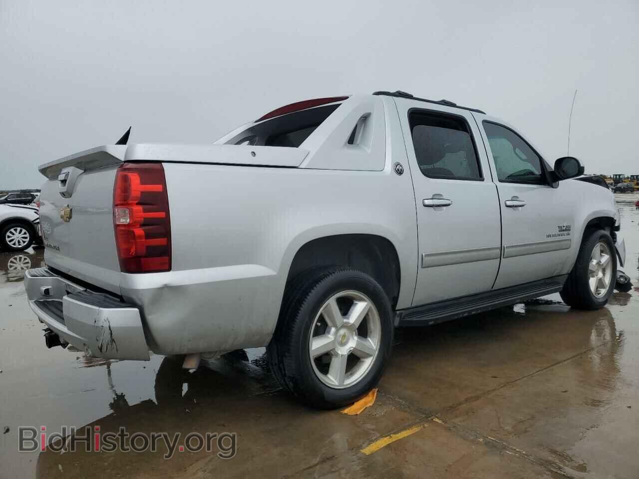 2013 CHEVROLET AVALANCHE - VIN: 3GNMCFE08DG213310 - Фото 3