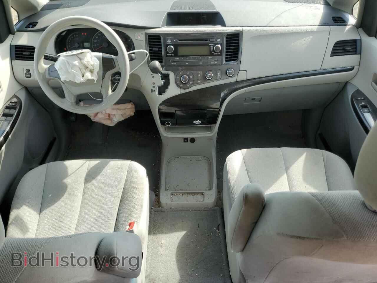 2012 TOYOTA All Models - VIN: 5TDZK3DC3CS275578 - Фото 8