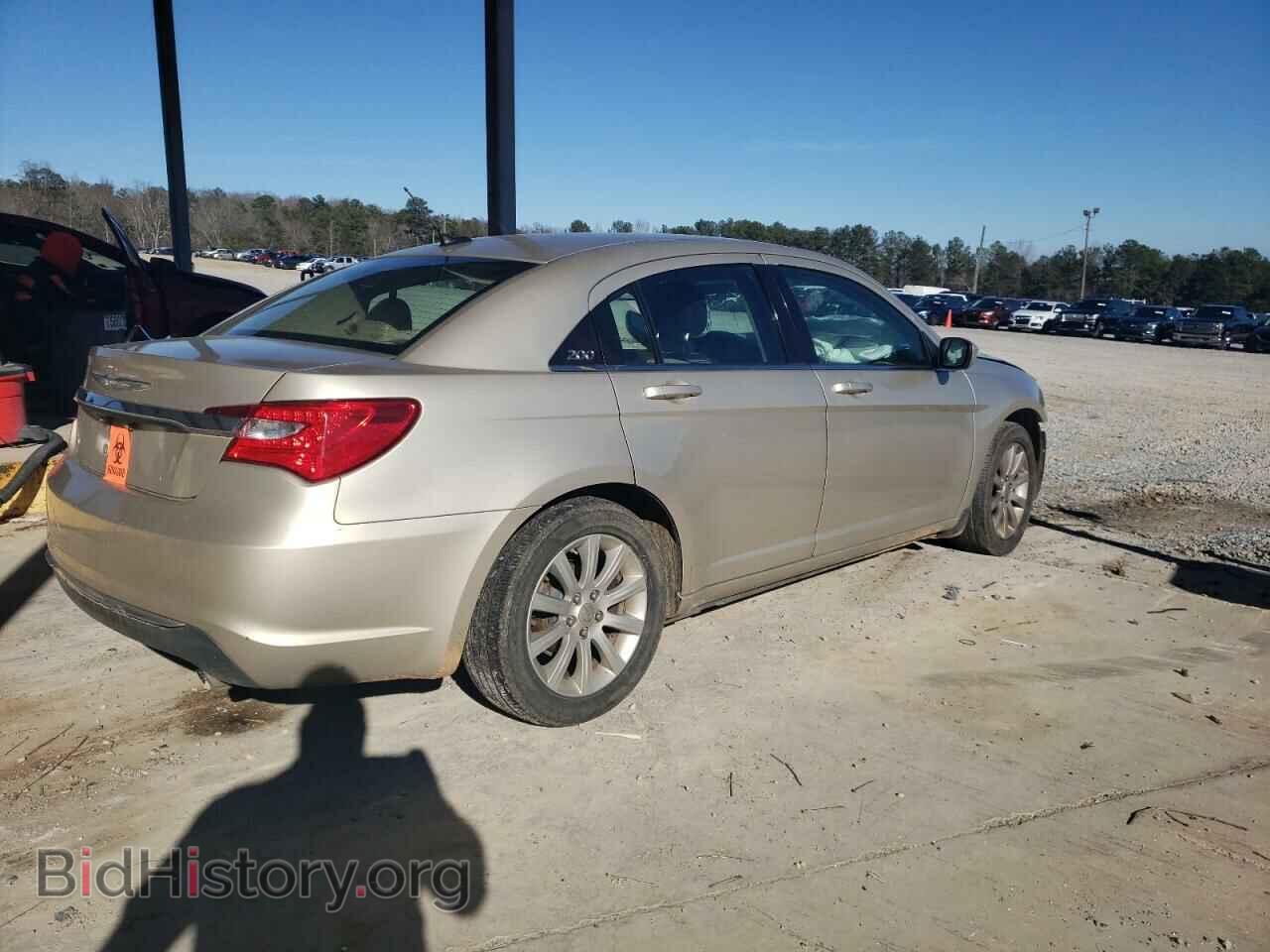 2014 CHRYSLER 200 - VIN: 1C3CCBBB2EN186430 - Фото 3