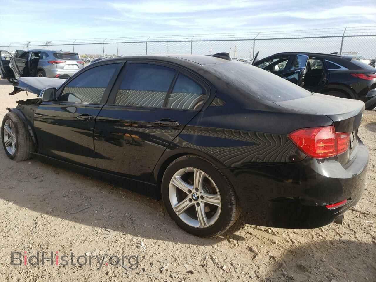2015 BMW 3 SERIES - VIN: WBA3B1C57FK139878 - Фото 2