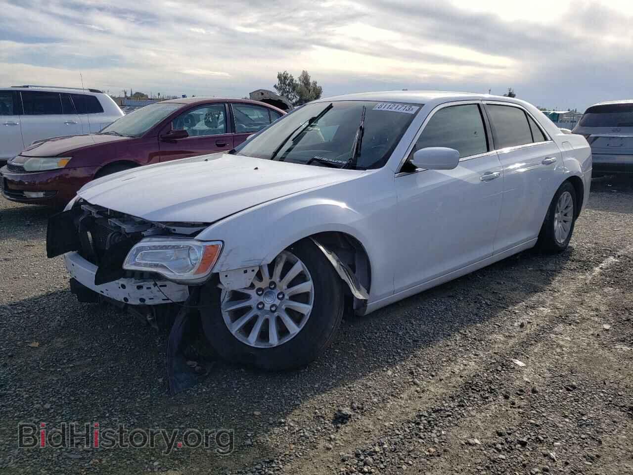 Фотография 2C3CCAAG2EH118449 - CHRYSLER 300 2014