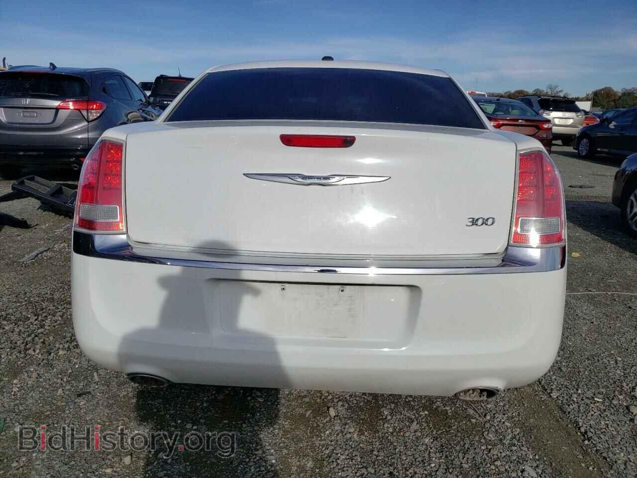 2014 CHRYSLER 300 - VIN: 2C3CCAAG2EH118449 - Фото 6