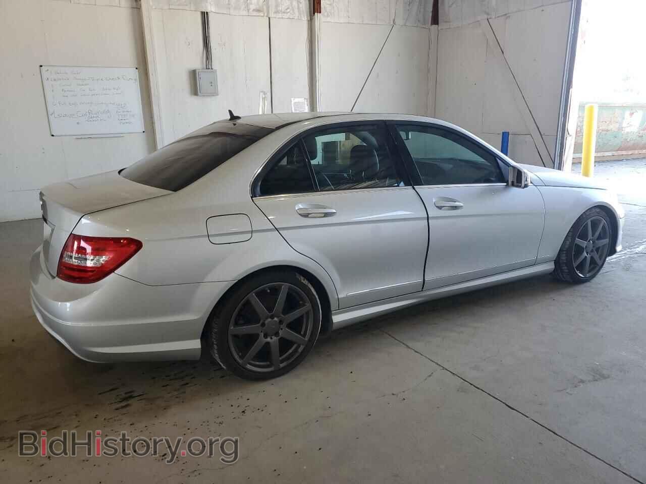 2014 MERCEDES-BENZ C-CLASS - VIN: WDDGF4HB0EA950277 - Фото 3