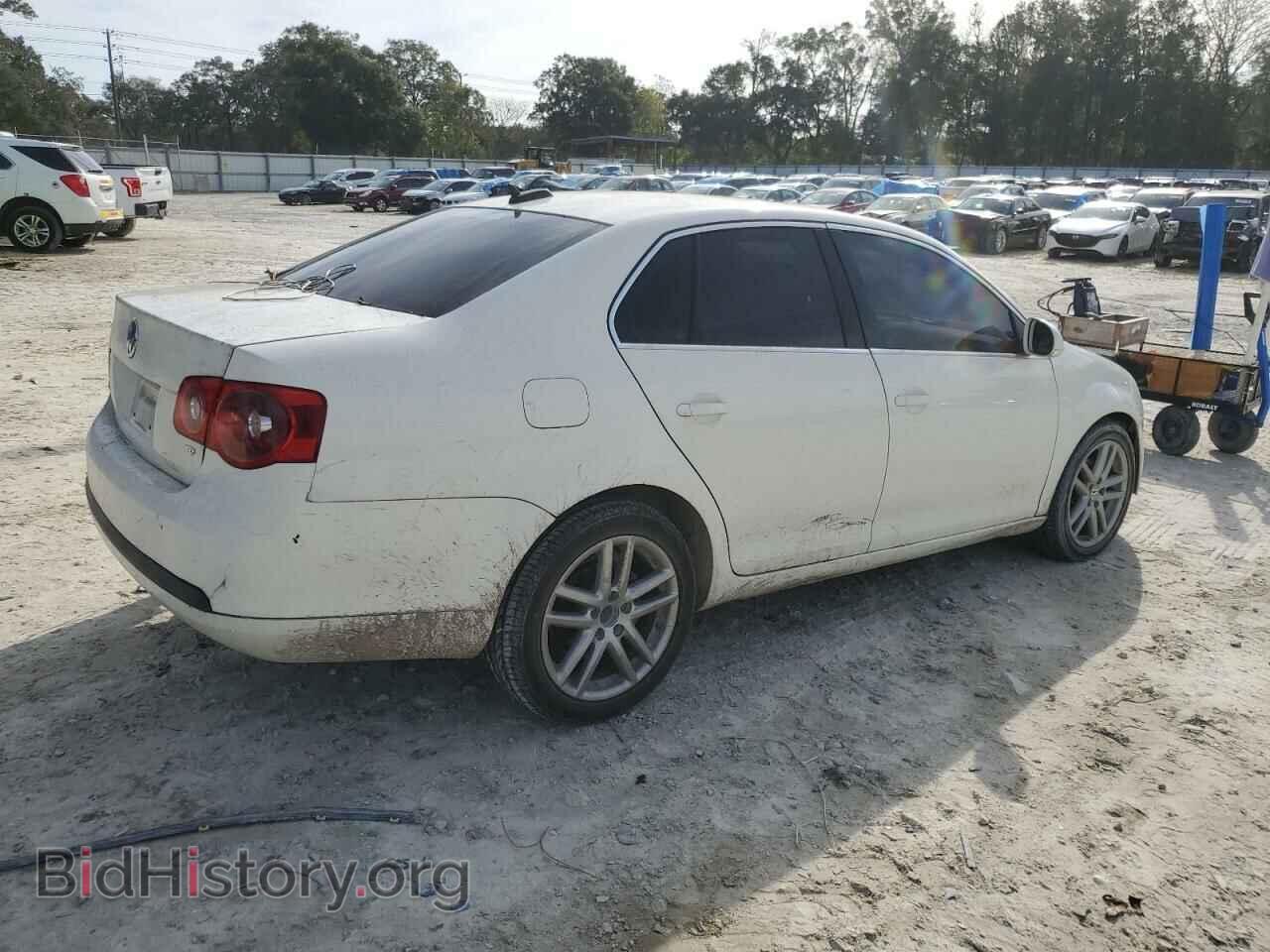2006 VOLKSWAGEN JETTA - VIN: 3VWST71K56M751817 - Фото 3