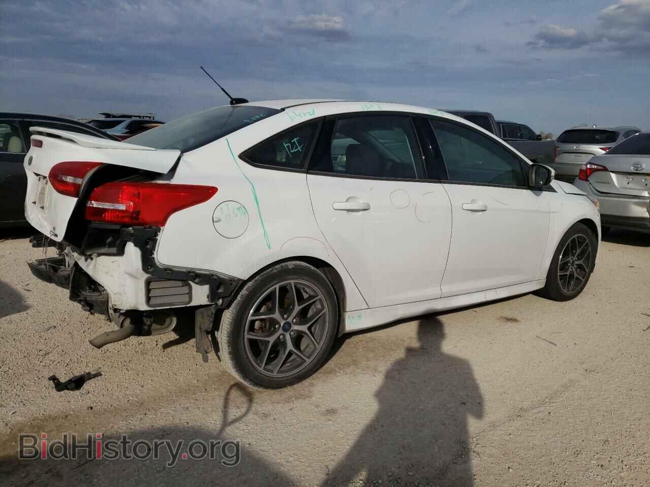 2016 FORD FOCUS - VIN: 1FADP3F24GL356327 - Фото 3
