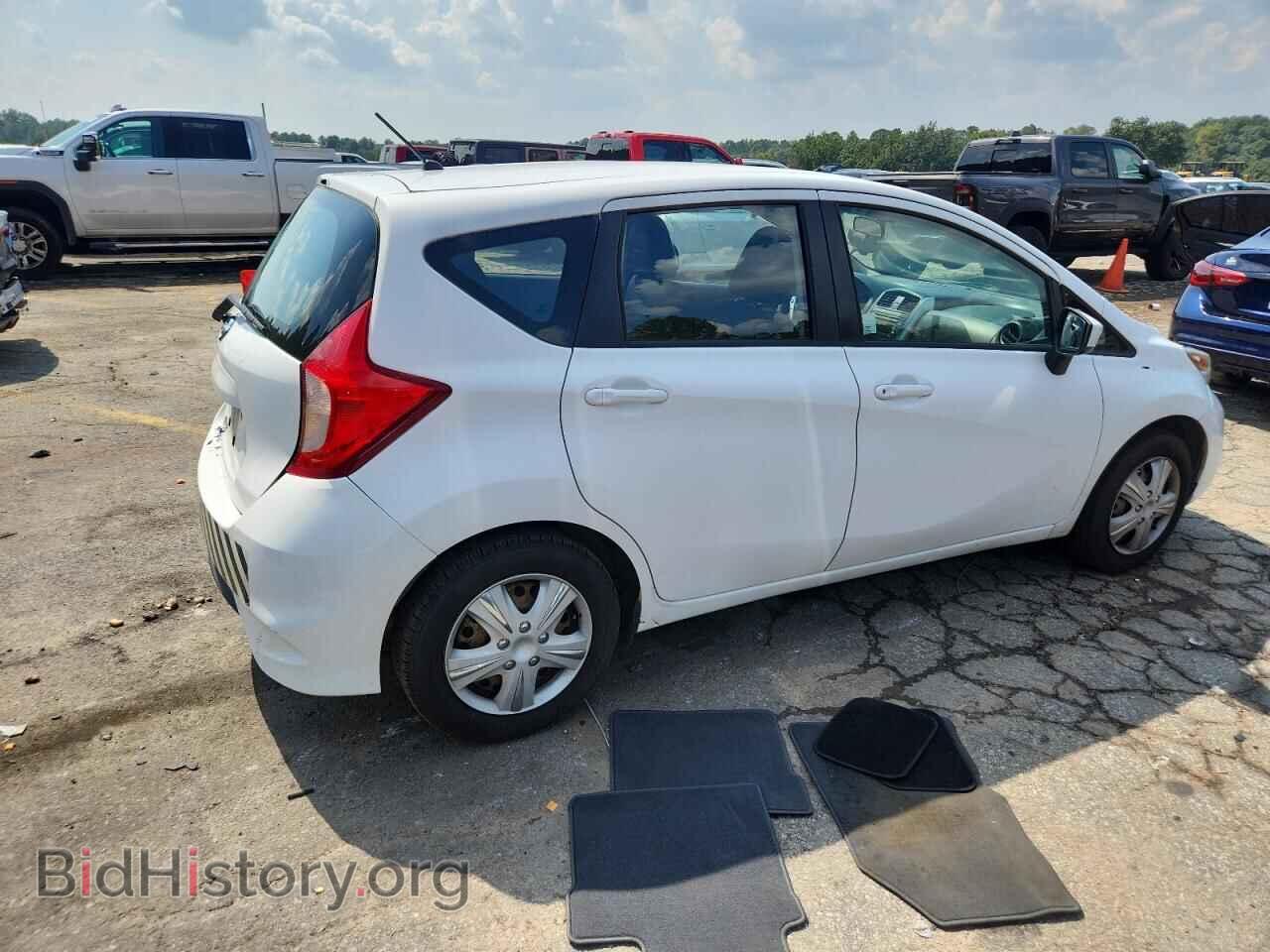 2017 NISSAN VERSA - VIN: 3N1CE2CP8HL375400 - Фото 3