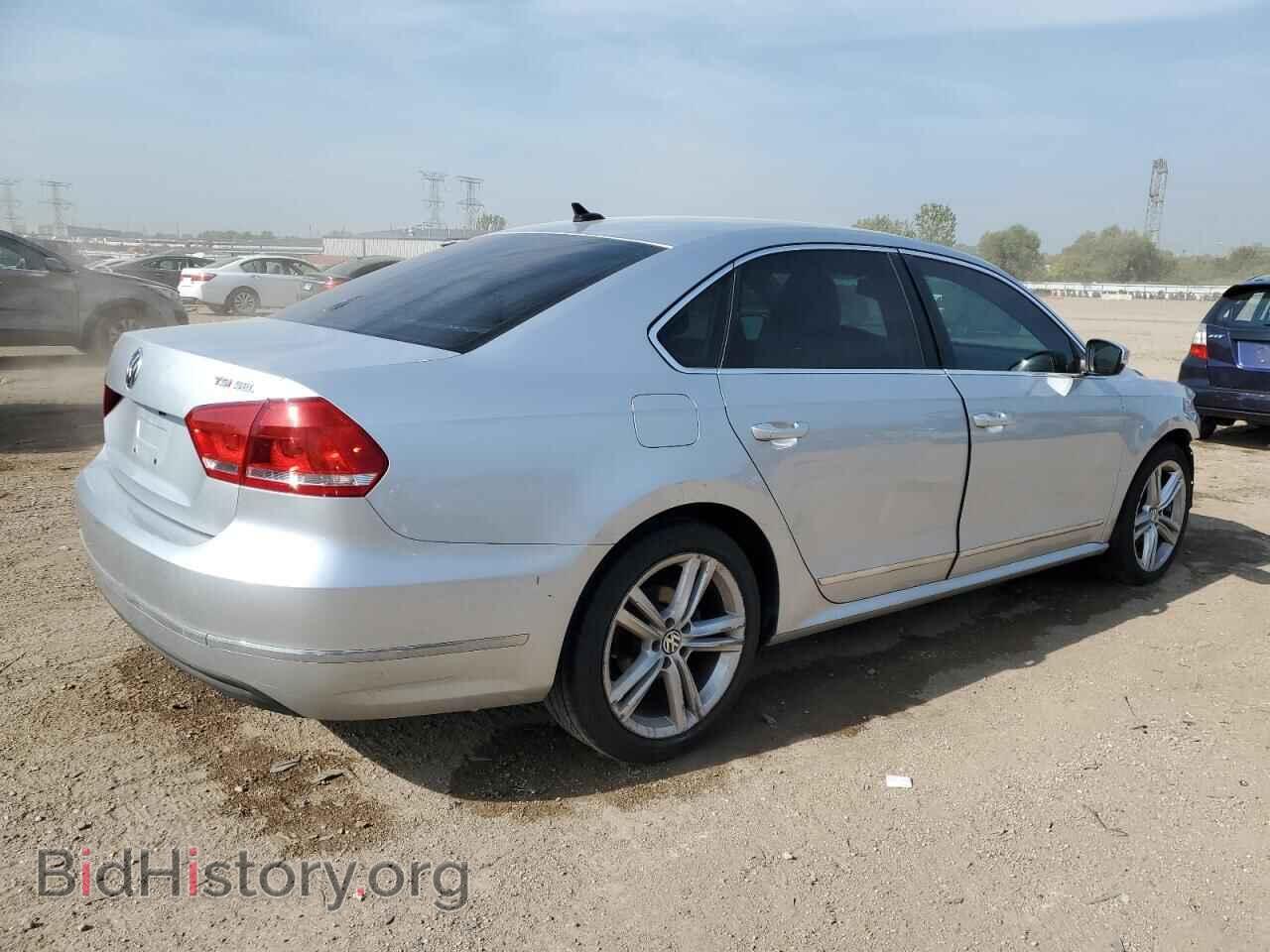 2015 VOLKSWAGEN PASSAT - VIN: 1VWCS7A30FC116490 - Фото 3