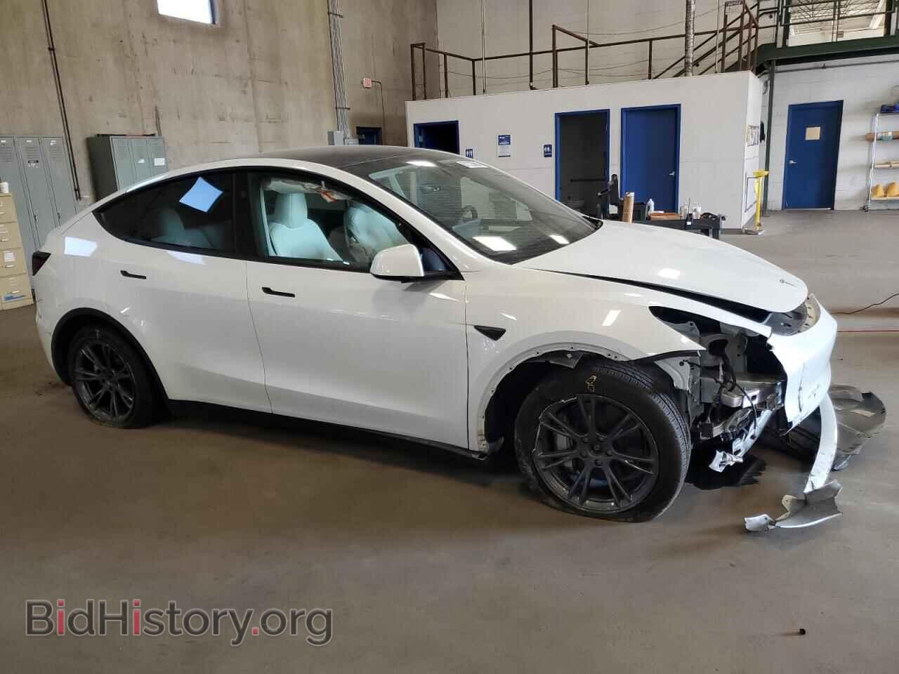 2024 TESLA MODEL Y - VIN: 7SAYGDEE5RF163397 - Фото 4