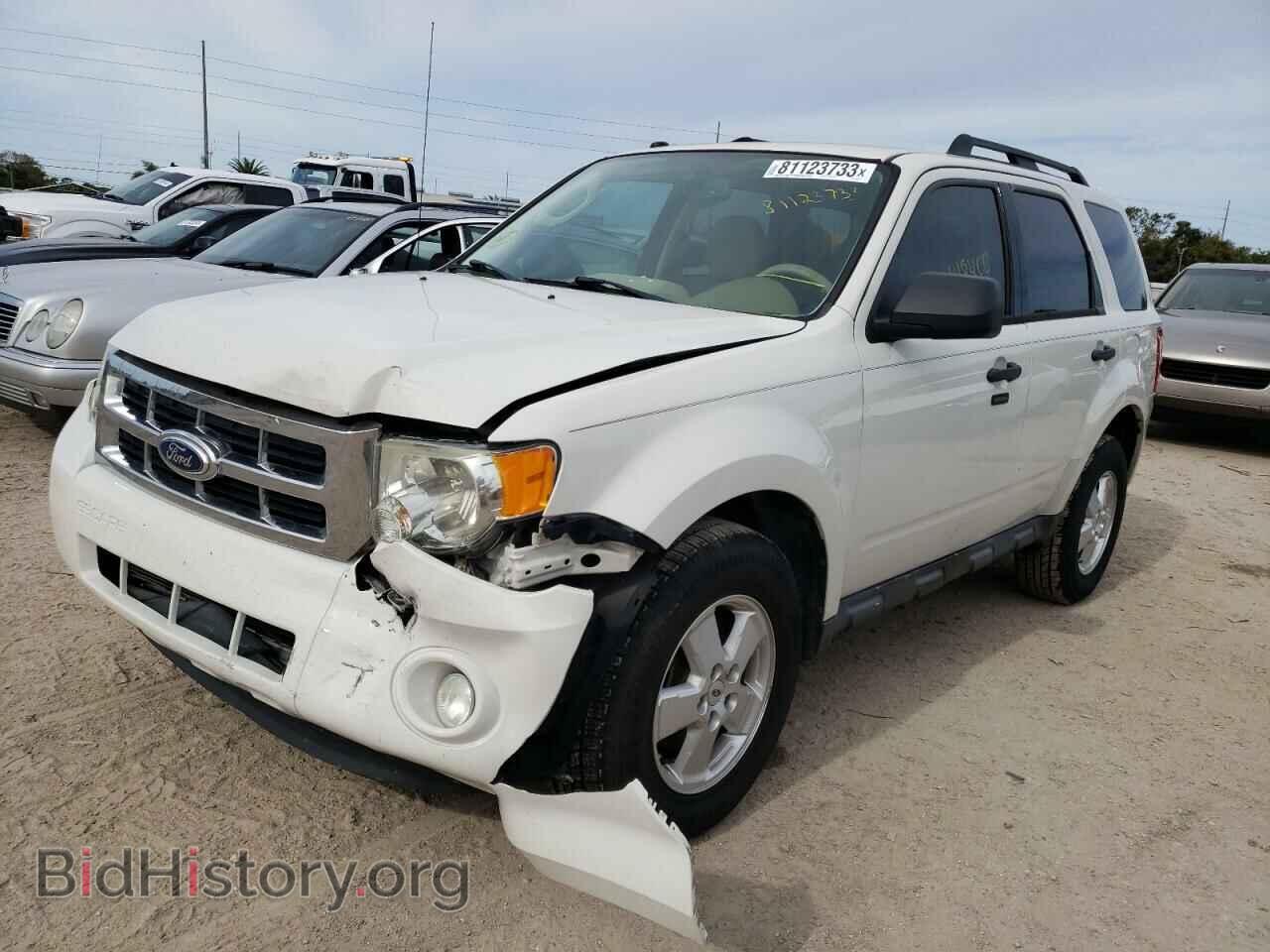 Фотография 1FMCU0D7XCKA35304 - FORD ESCAPE 2012