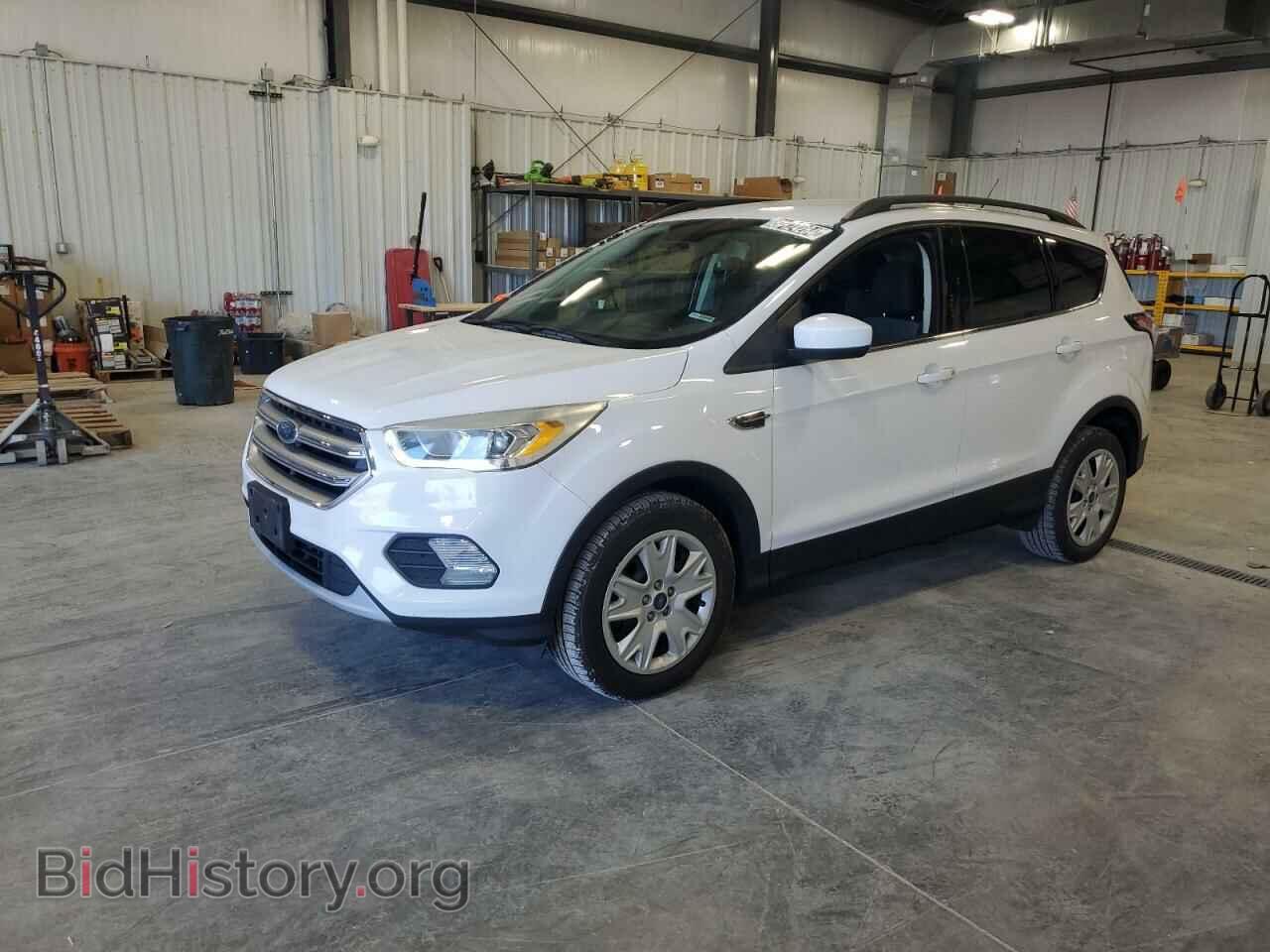 Фотография 1FMCU0GD4HUC28268 - FORD ESCAPE 2017
