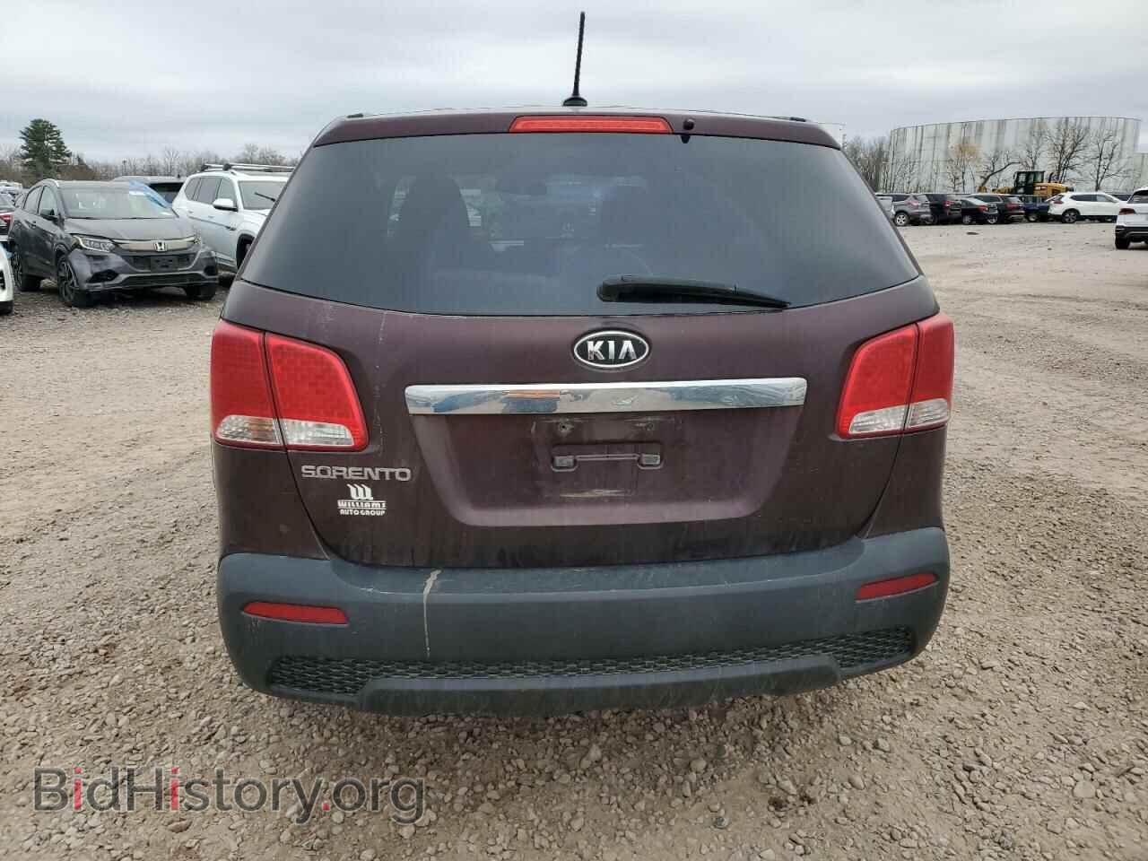 2011 KIA SORENTO - VIN: 5XYKTCA11BG060097 - Фото 6