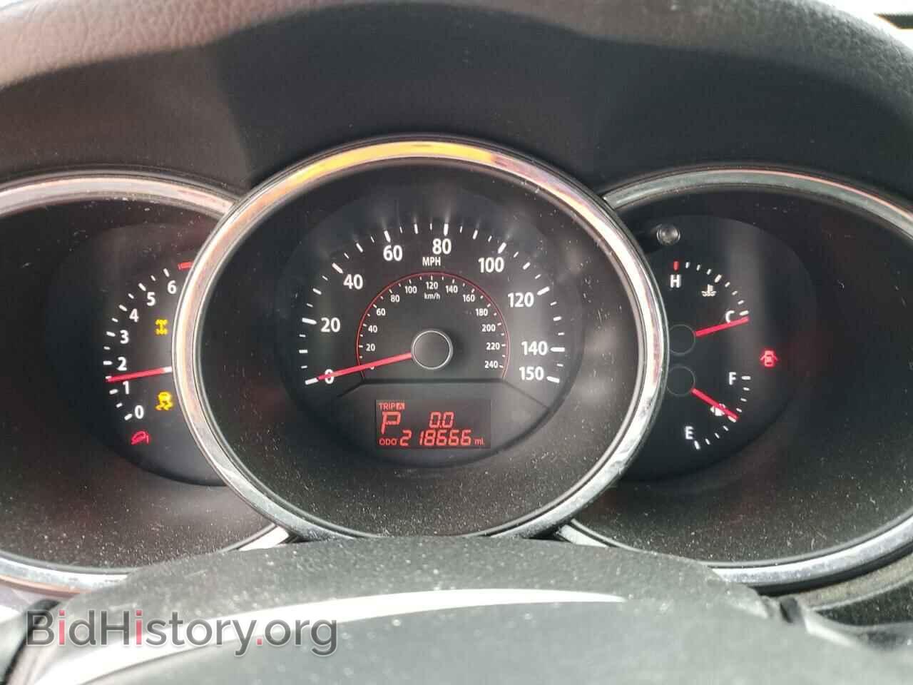 2011 KIA SORENTO - VIN: 5XYKTCA11BG060097 - Фото 9