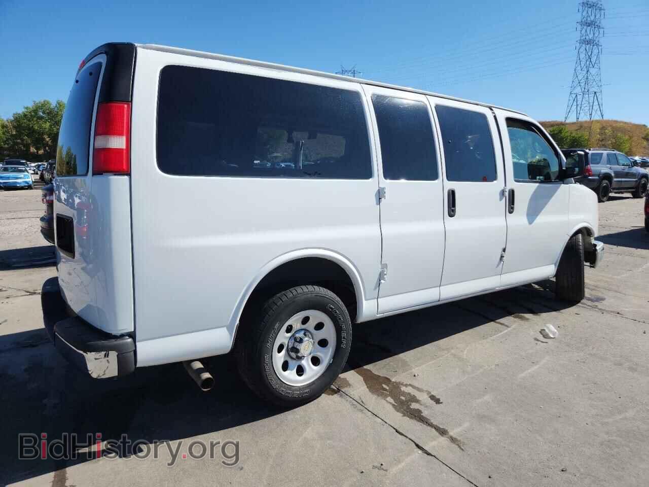 2013 CHEVROLET EXPRESS - VIN: 1GNSGCF47D1113628 - Фото 3
