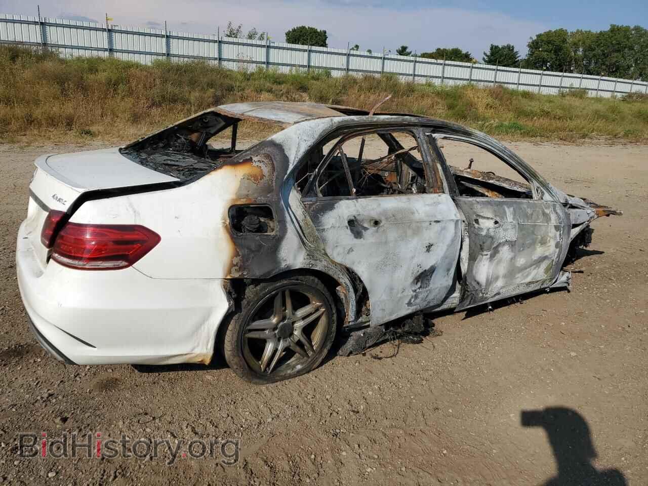 2014 MERCEDES-BENZ E-CLASS - VIN: WDDHF8JBXEA859006 - Фото 3