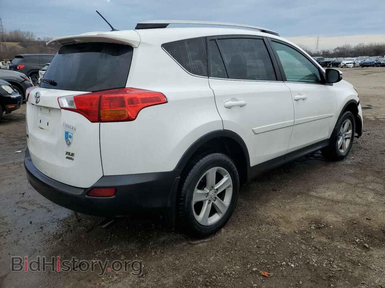 2014 TOYOTA RAV4 - VIN: 2T3RFREV0EW144164 - Фото 3
