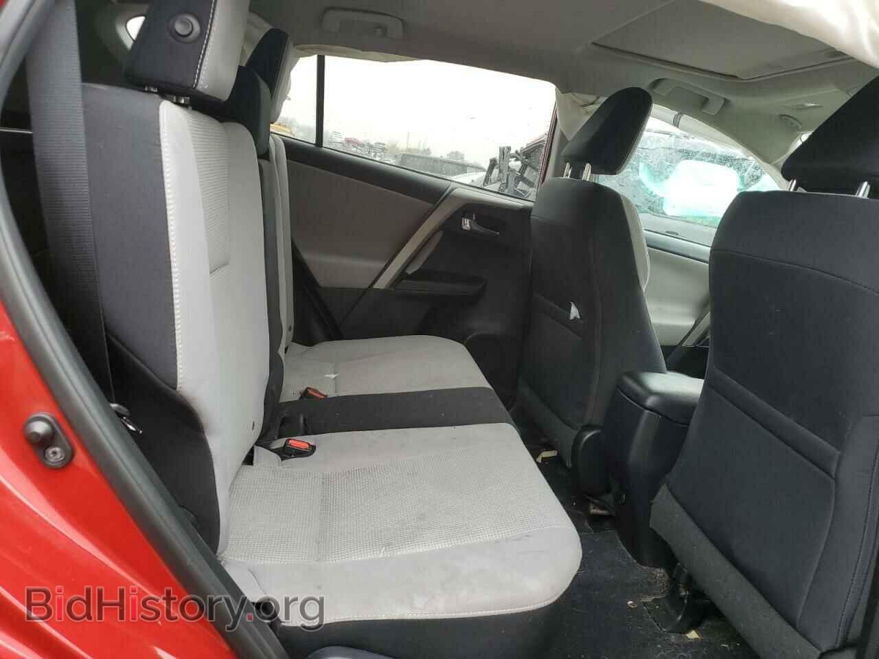 2017 TOYOTA RAV4 - VIN: 2T3RFREV2HW552329 - Фото 10