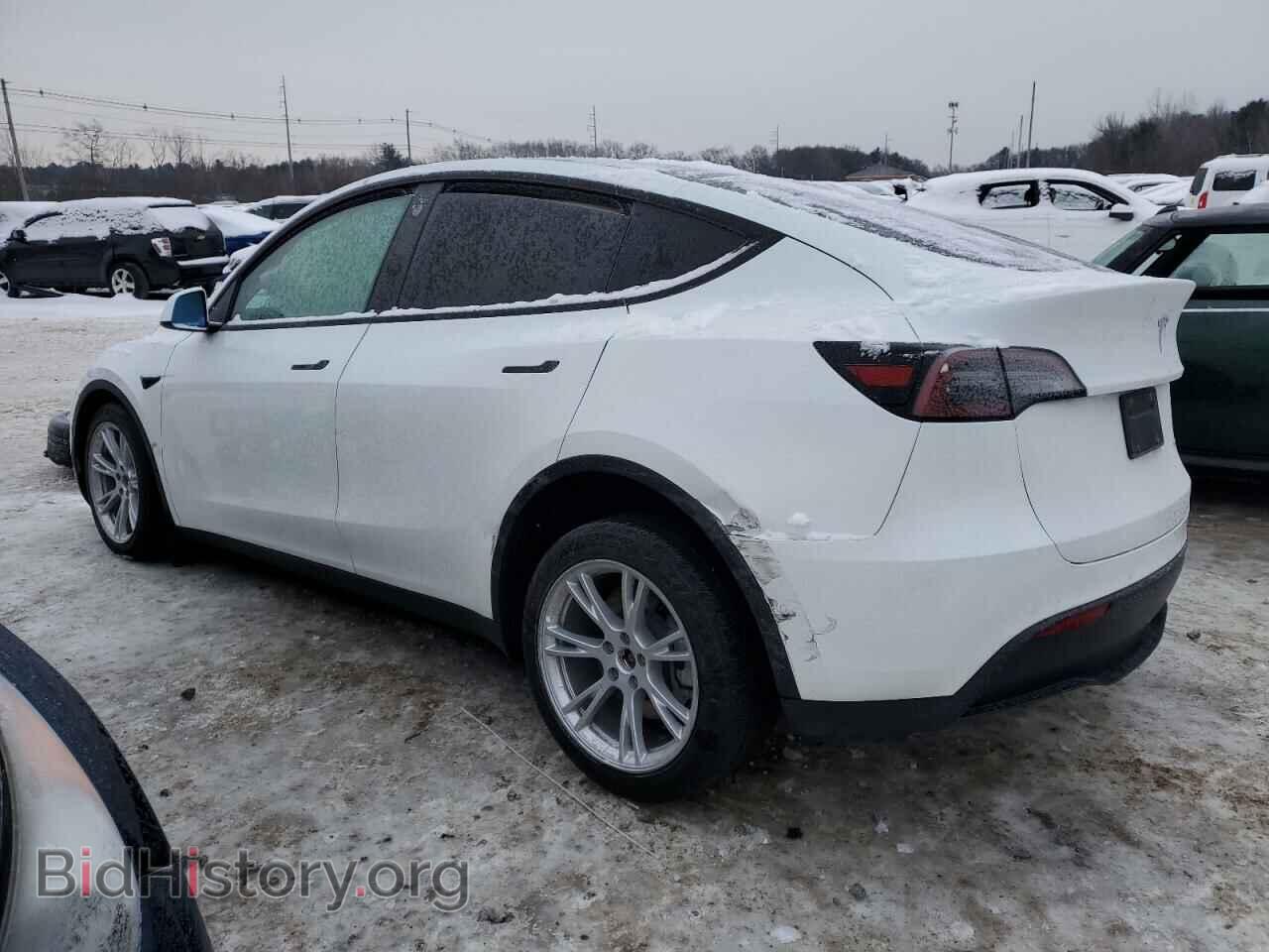2022 TESLA MODEL Y - VIN: 7SAYGAEE8NF514568 - Фото 2