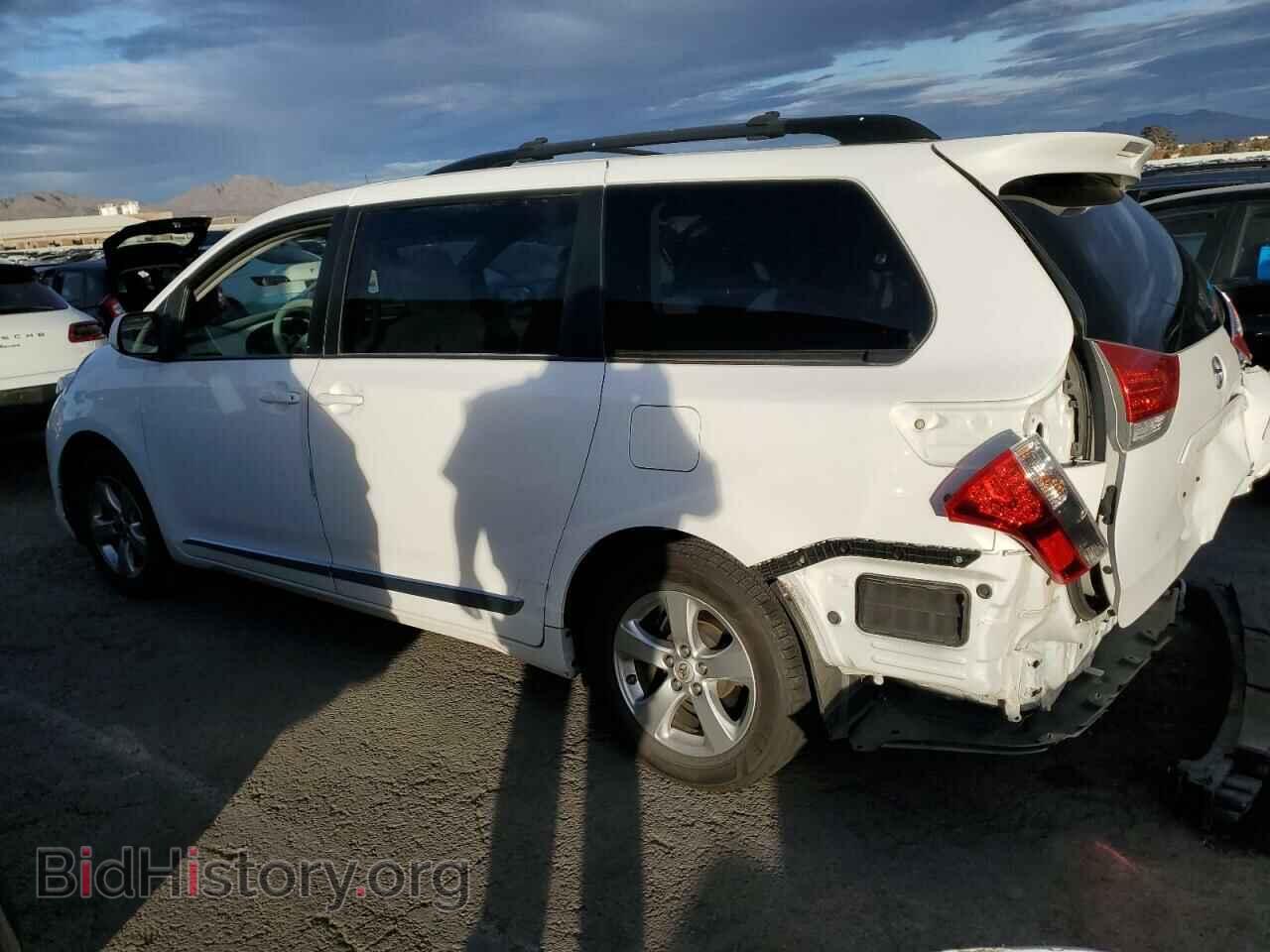 2013 TOYOTA All Models - VIN: 5TDKK3DC7DS372821 - Фото 2