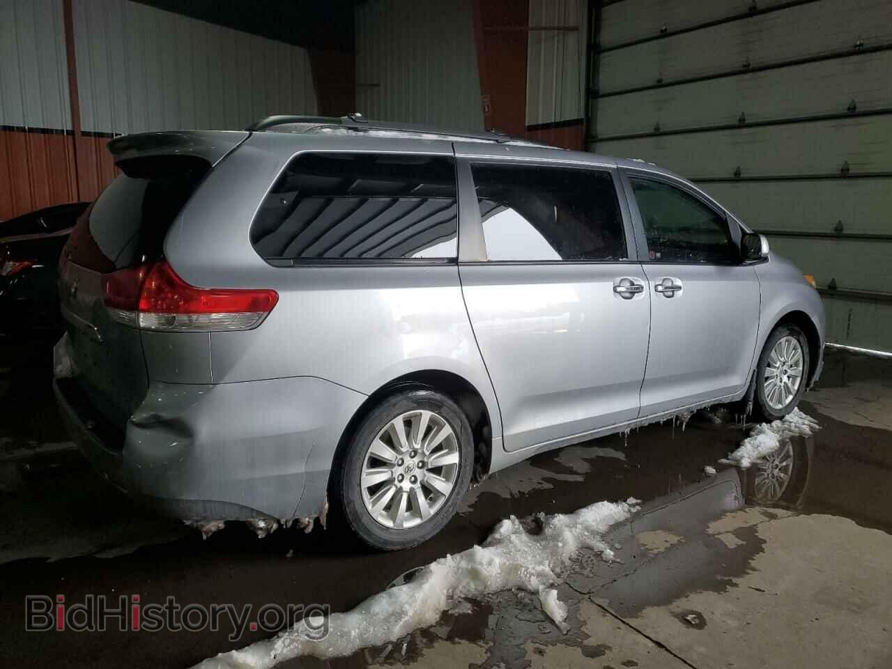 2011 TOYOTA All Models - VIN: 5TDDK3DC6BS009383 - Фото 3