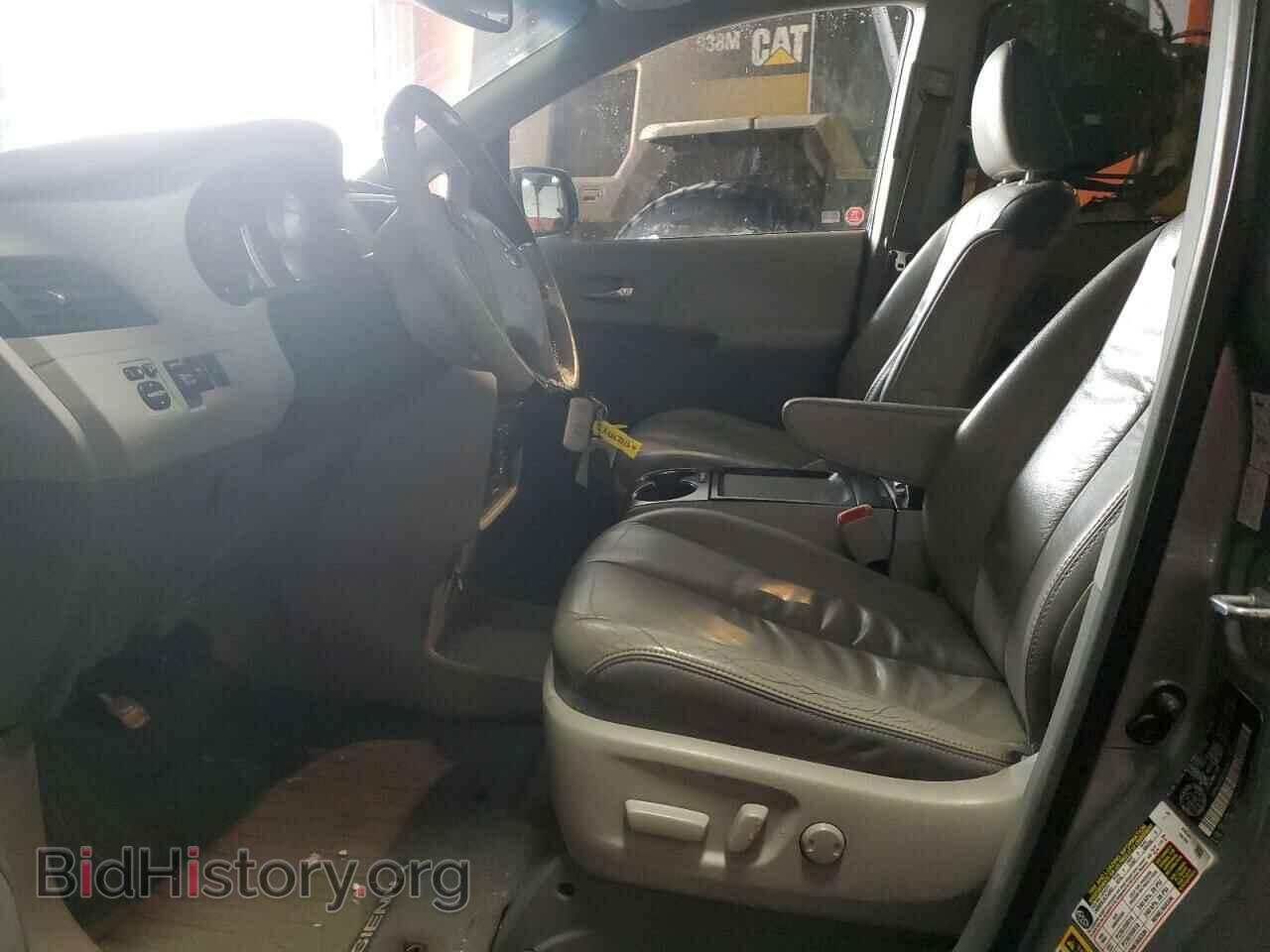 2011 TOYOTA All Models - VIN: 5TDDK3DC6BS009383 - Фото 7