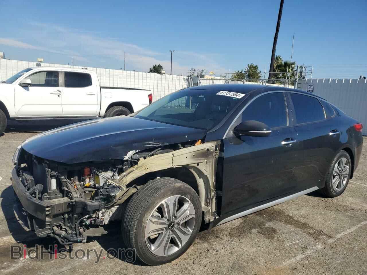 Фотография KNAGU4LC7H5006454 - KIA OPTIMA 2017