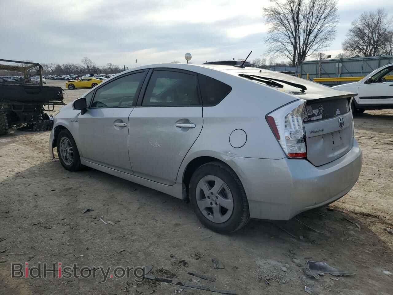 2011 TOYOTA PRIUS - VIN: JTDKN3DU2B1407209 - Фото 2