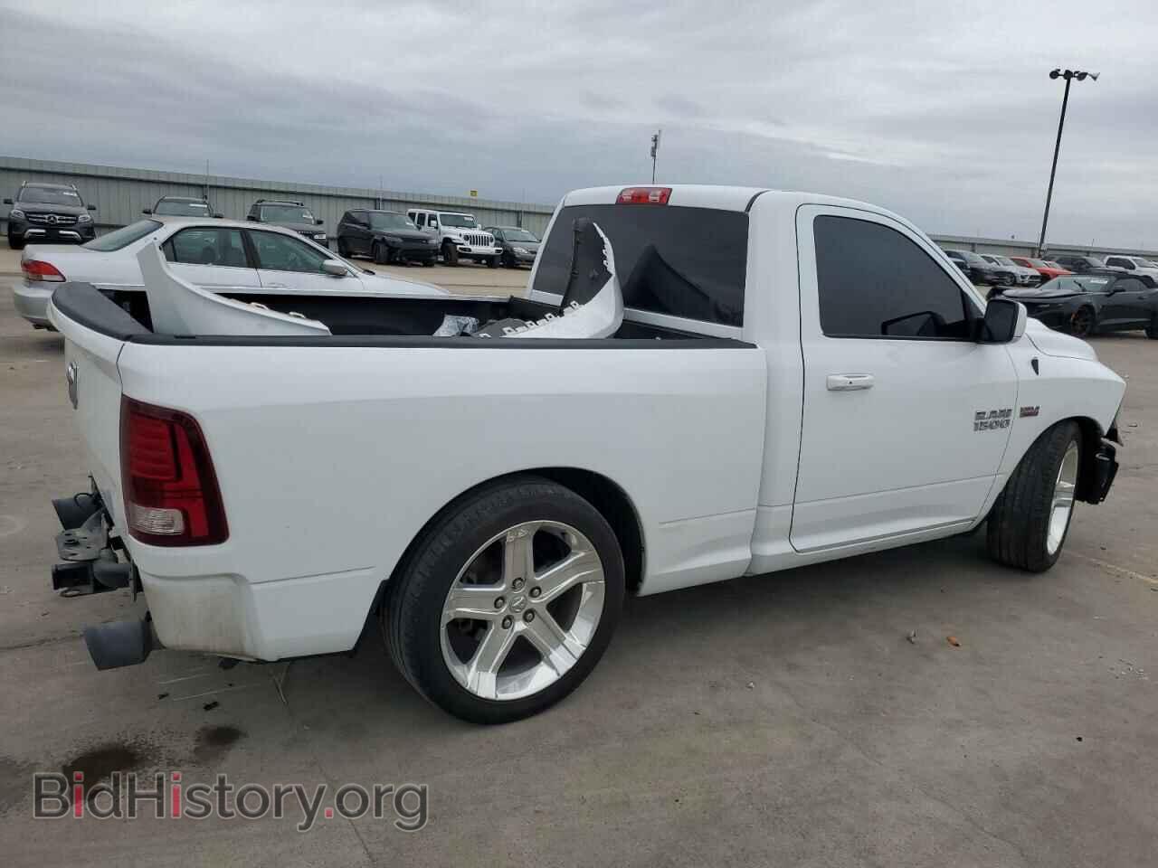 2017 RAM 1500 - VIN: 3C6JR6CT1HG764988 - Фото 3