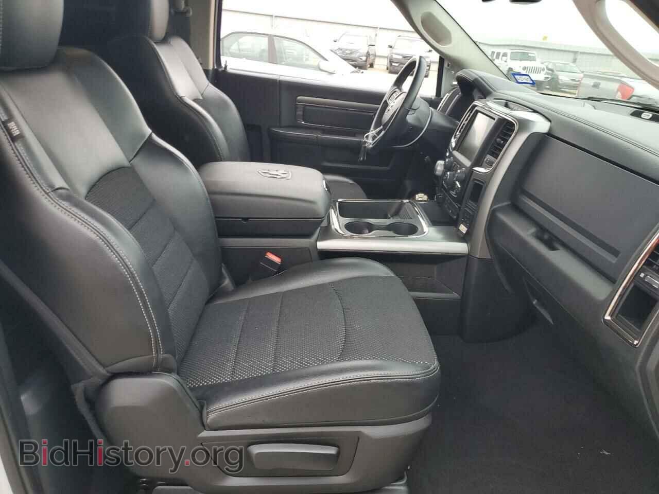 2017 RAM 1500 - VIN: 3C6JR6CT1HG764988 - Фото 10