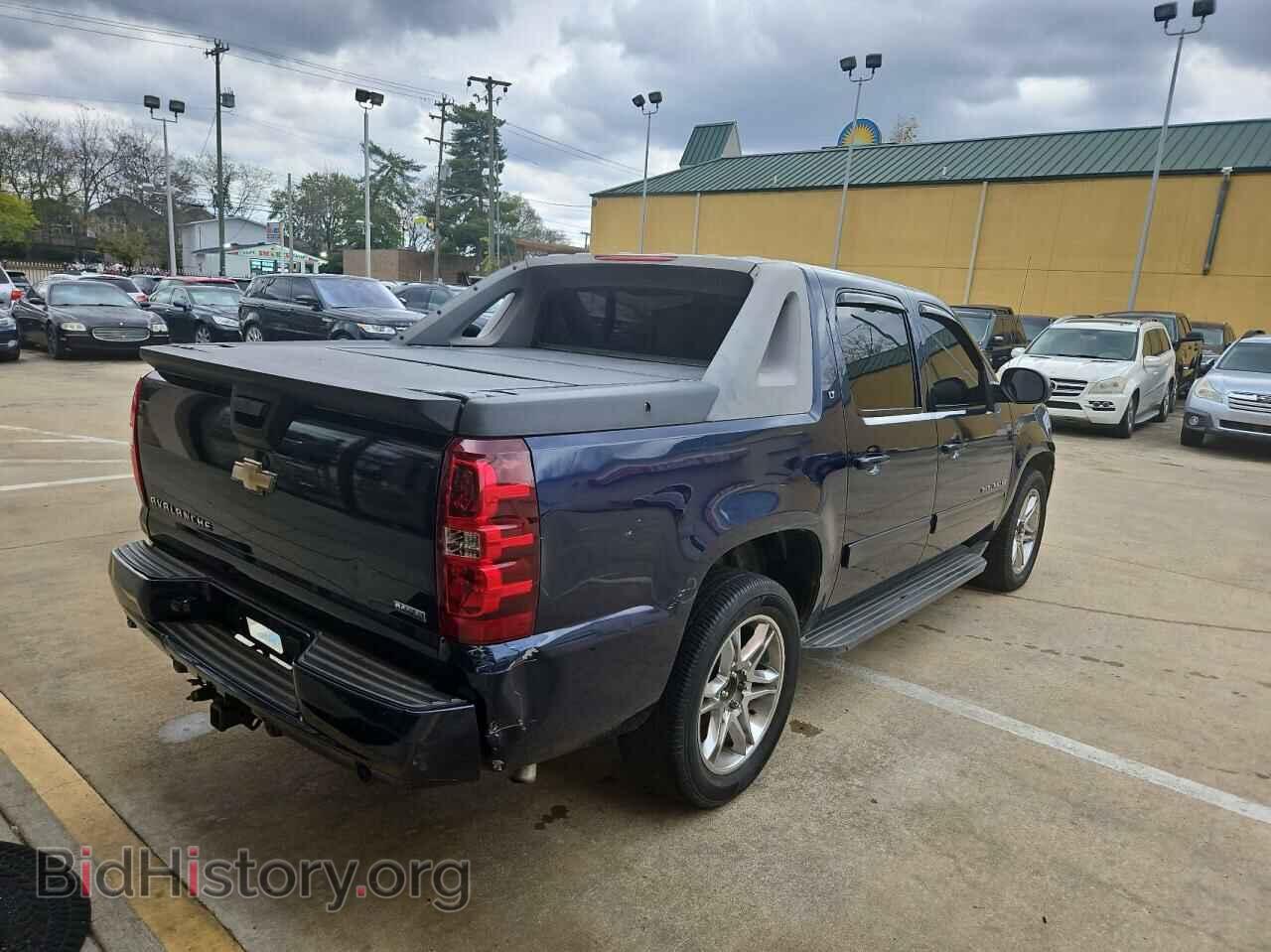 2010 CHEVROLET AVALANCHE - VIN: 3GNNCFE09AG124832 - Фото 4