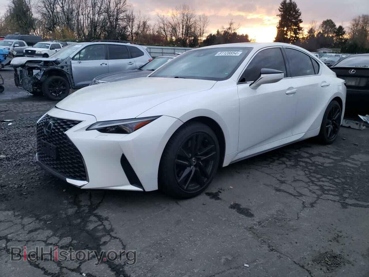 Photo JTHC81F29M5043408 - LEXUS IS 2021