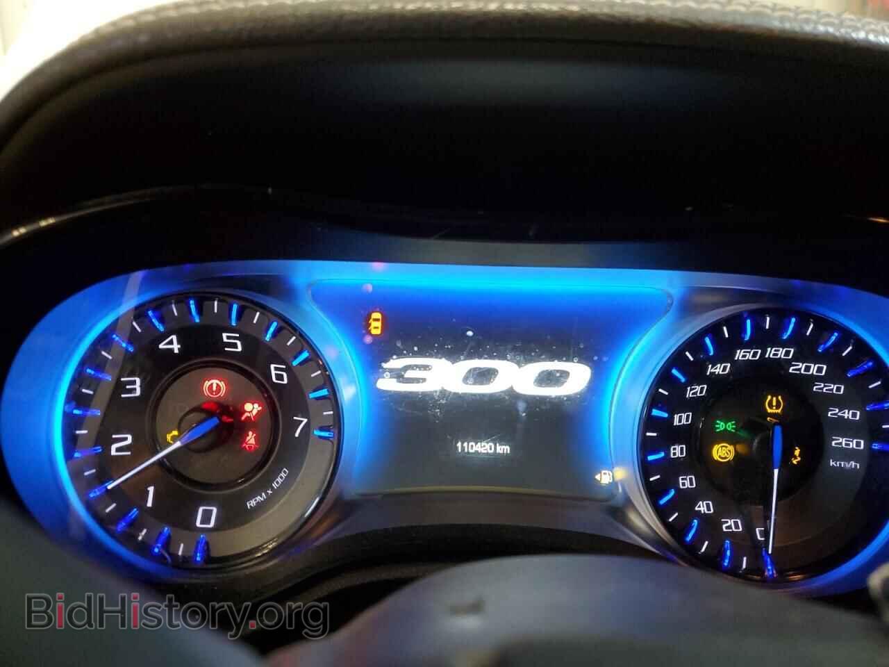 2016 CHRYSLER 300 - VIN: 2C3CCABG0GH231429 - Фото 9