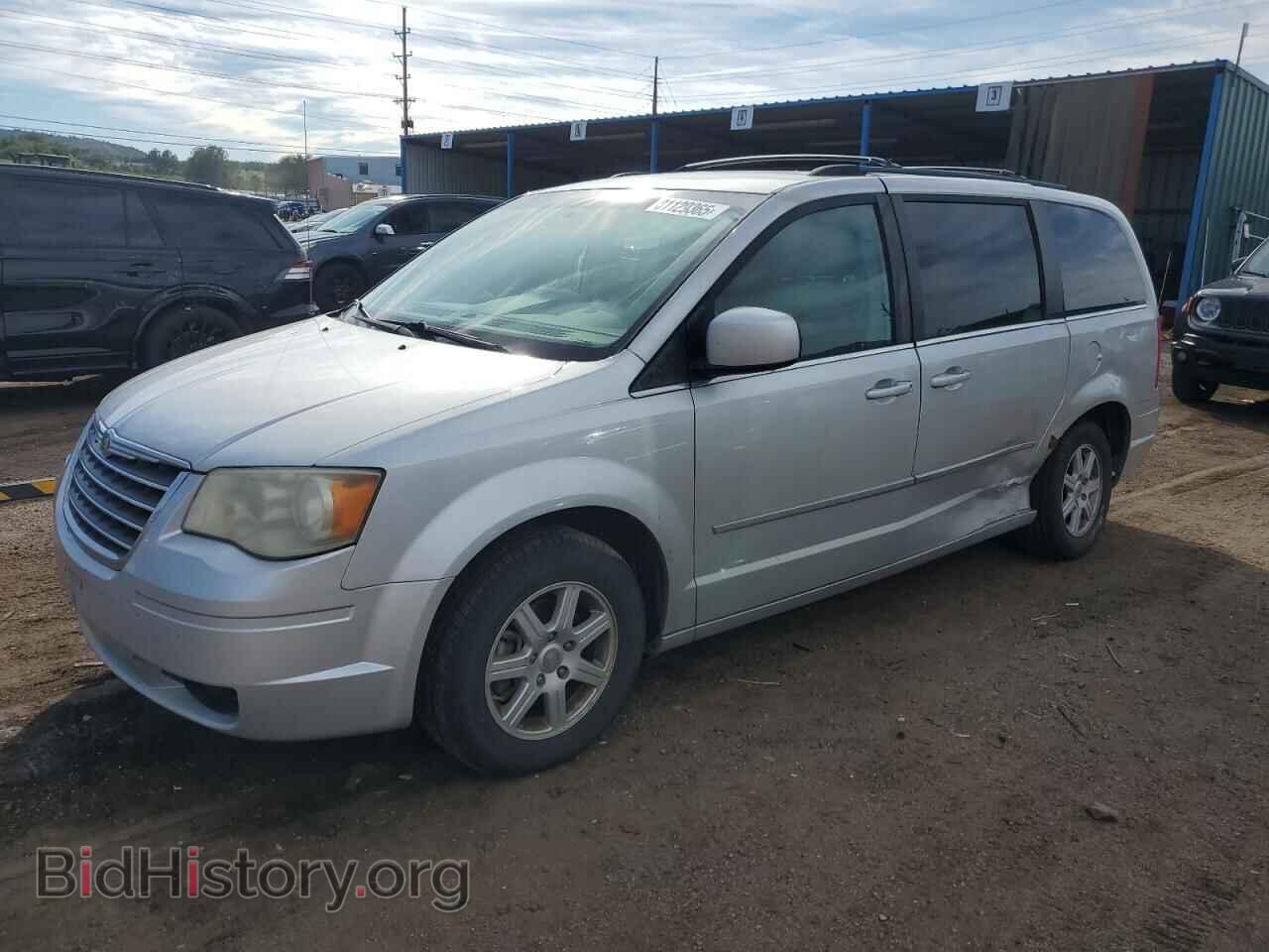 Photo 2A4RR5D12AR324095 - CHRYSLER MINIVAN 2010