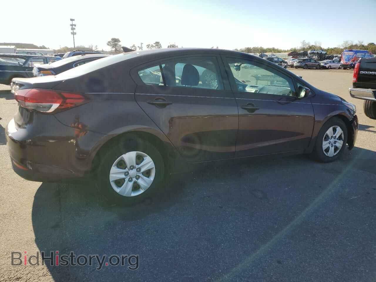 2017 KIA FORTE - VIN: 3KPFL4A77HE107022 - Фото 3