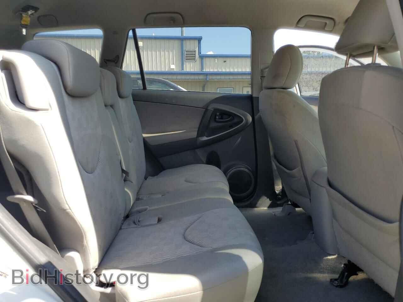 2011 TOYOTA RAV4 - VIN: 2T3BF4DV2BW110714 - Фото 11