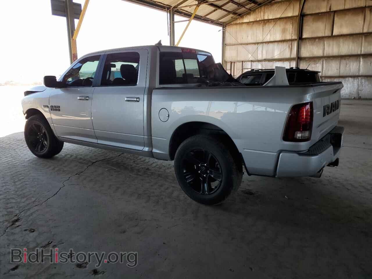 2017 RAM 1500 - VIN: 1C6RR6MT8HS614905 - Фото 2