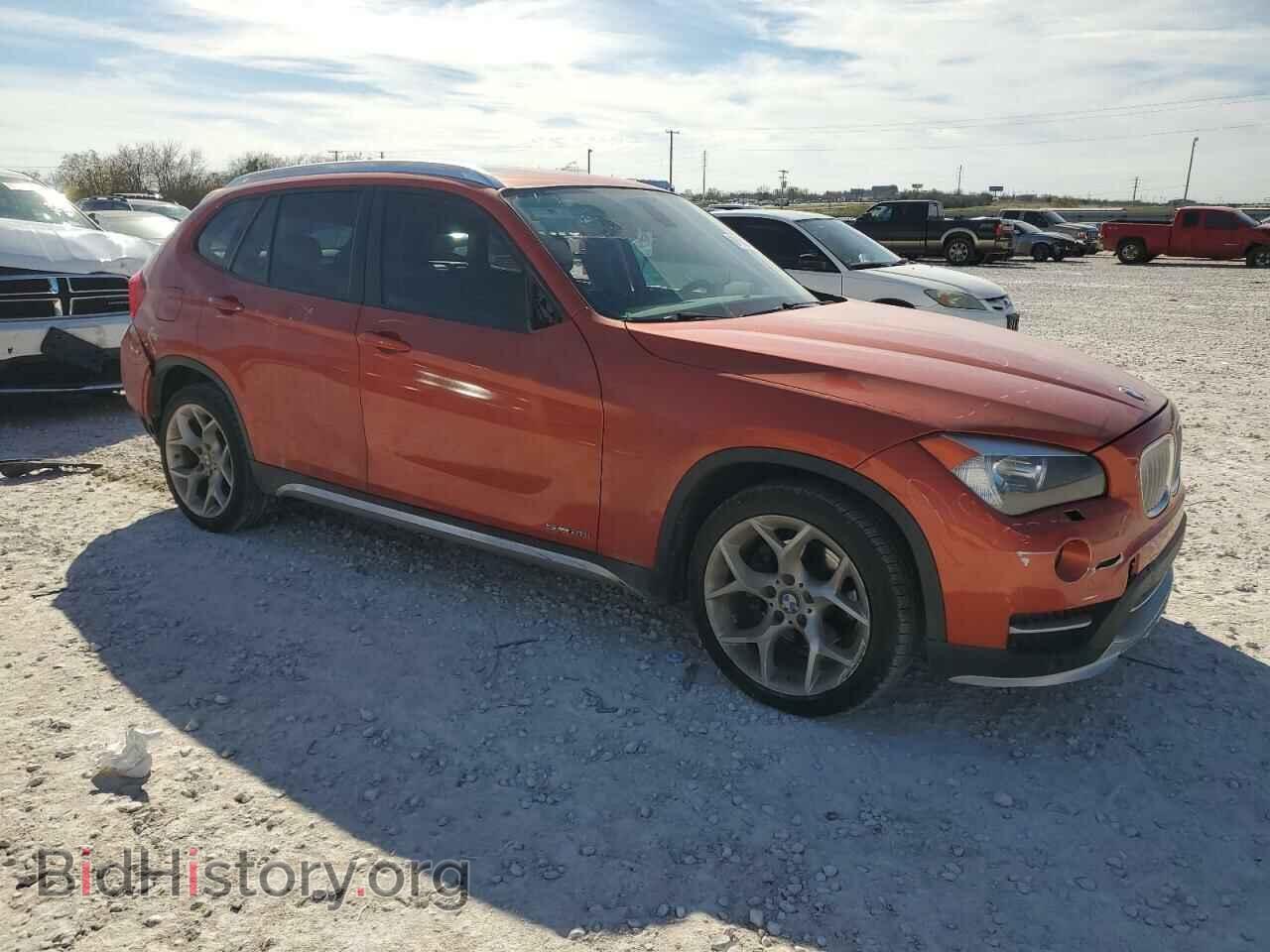 2015 BMW X1 - VIN: WBAVM1C54FV316520 - Фото 4