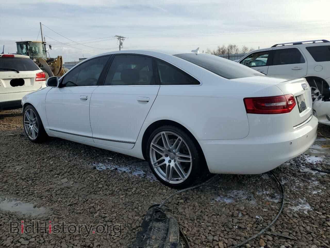 2010 AUDI A6 - VIN: WAUKGBFB5AN011084 - Фото 2