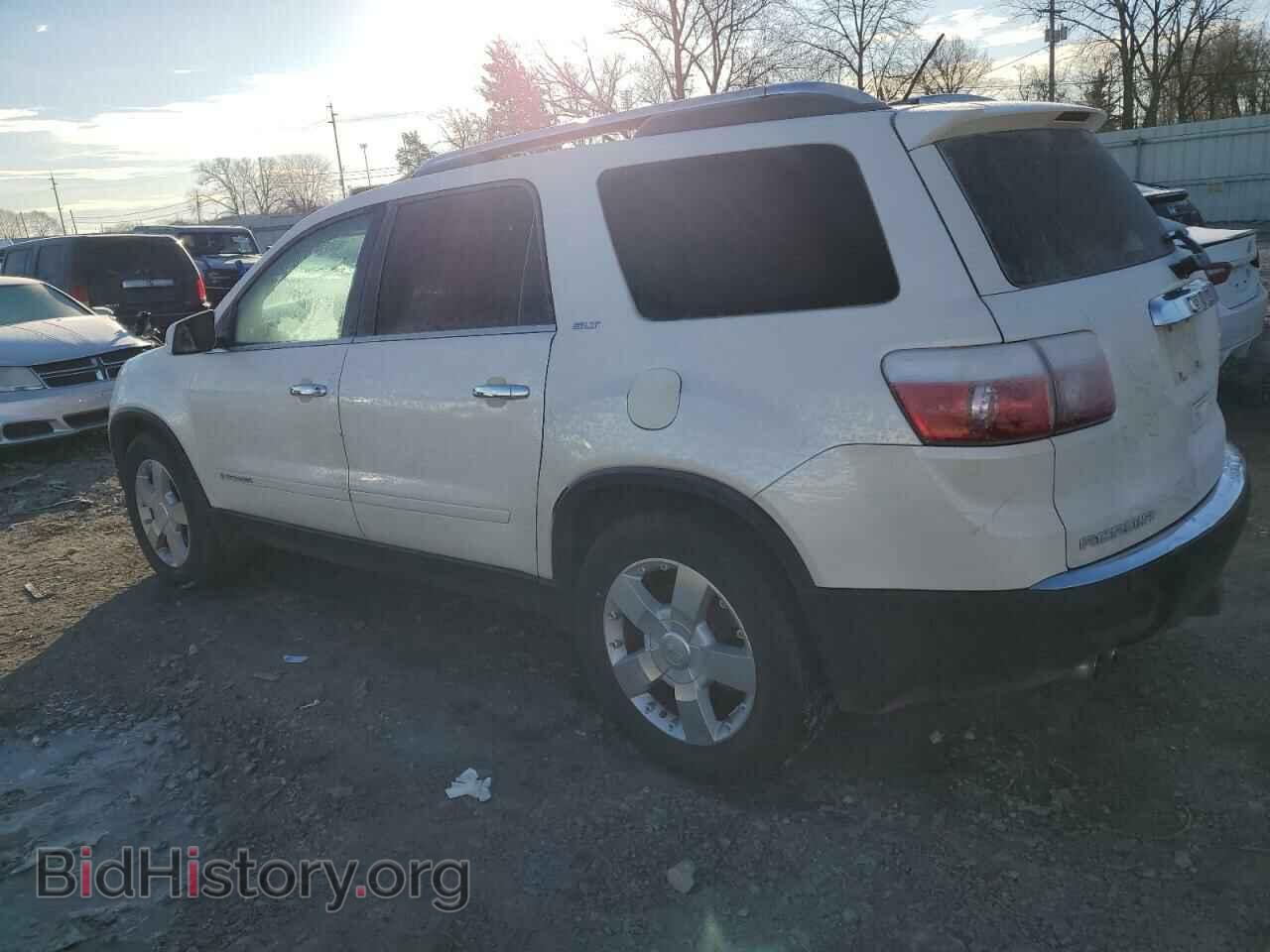 2008 GMC ACADIA - VIN: 1GKEV33718J266462 - Фото 2