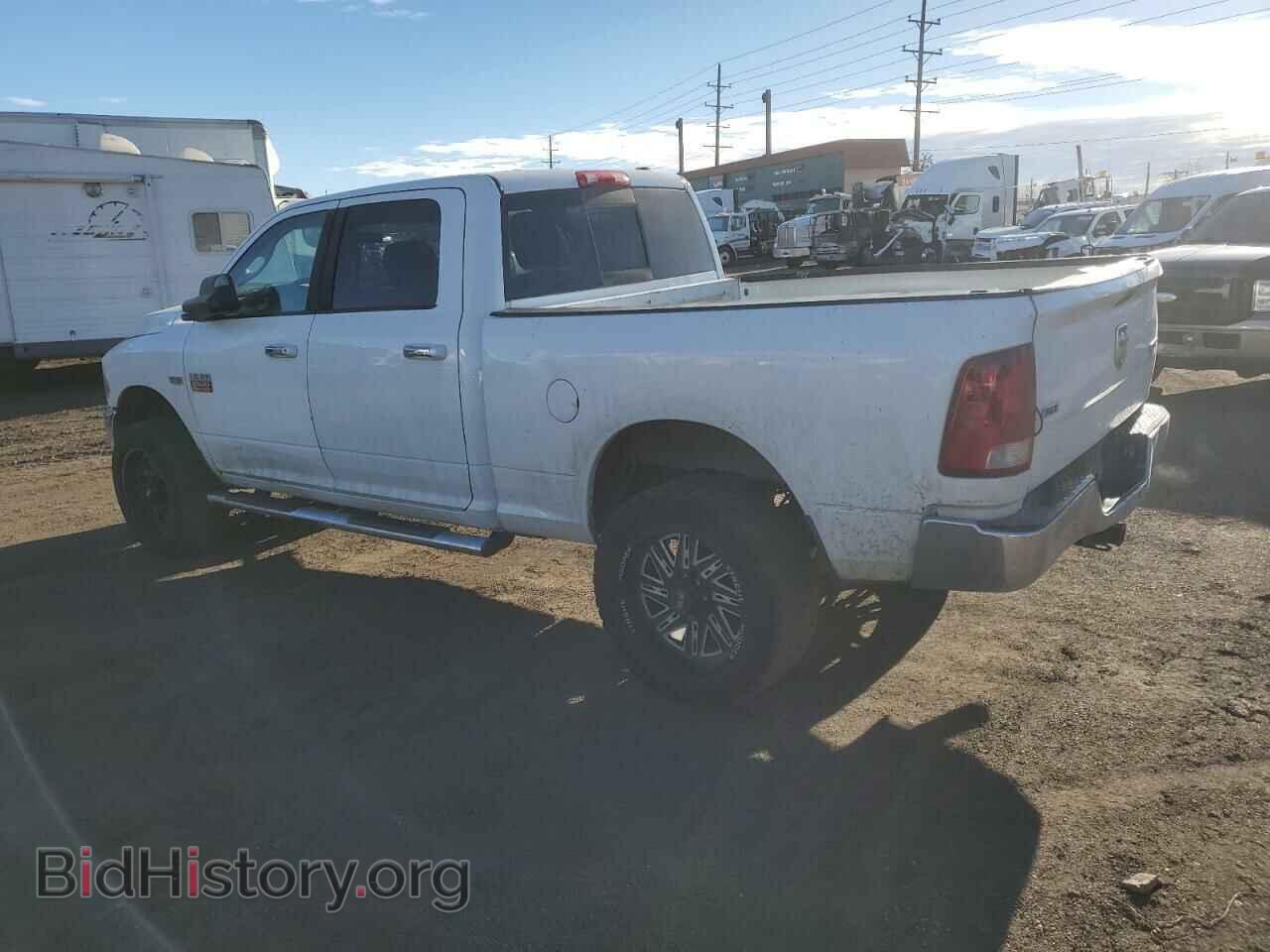2011 DODGE All Models - VIN: 3D7TT2CT7BG604557 - Photo 2
