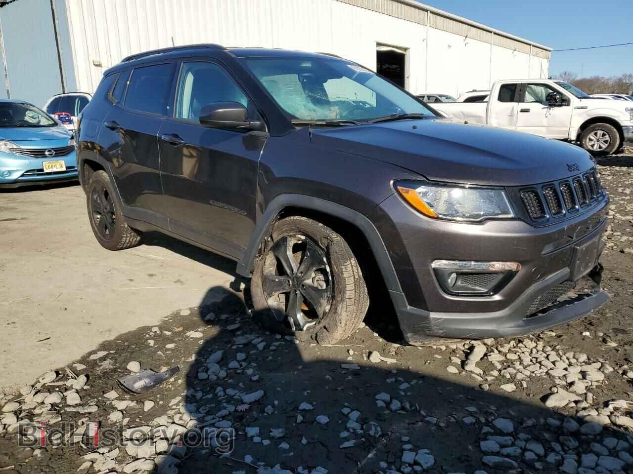 2018 JEEP COMPASS - VIN: 3C4NJDBB0JT320447 - Фото 4