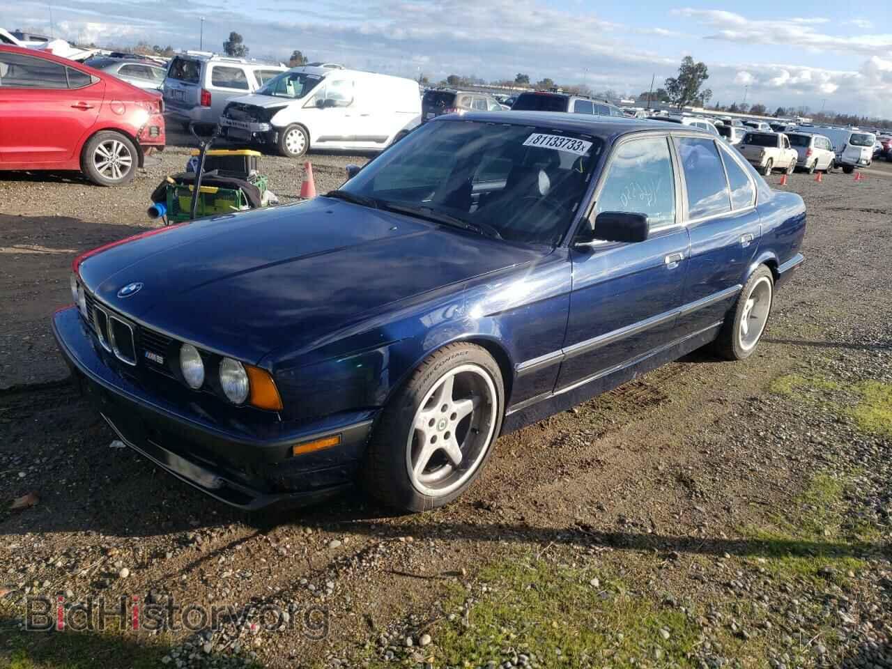 Фотография WBSHD9318MBK06234 - BMW M5 1991