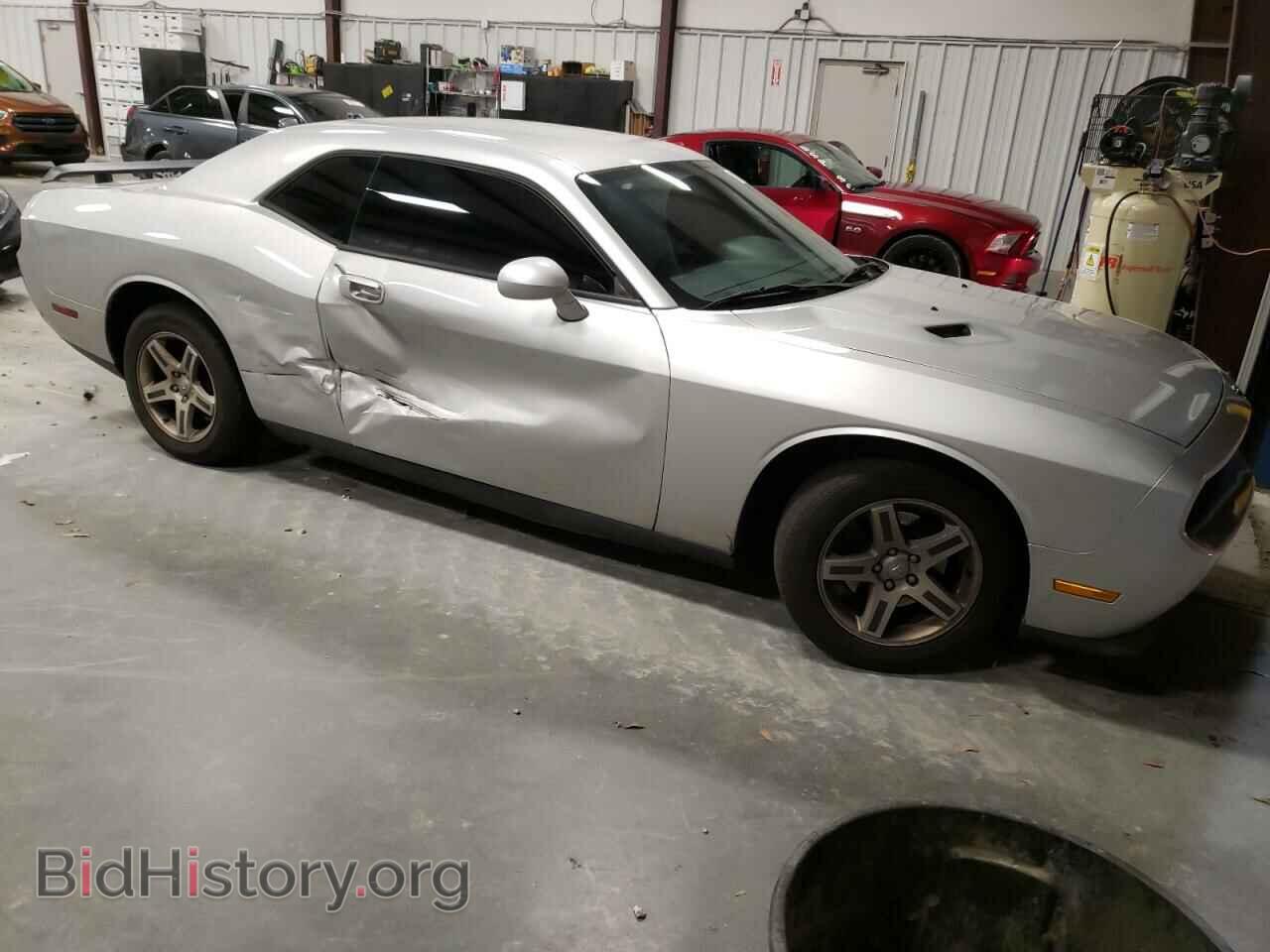 2010 DODGE CHALLENGER - VIN: 2B3CJ4DV8AH300388 - Фото 4