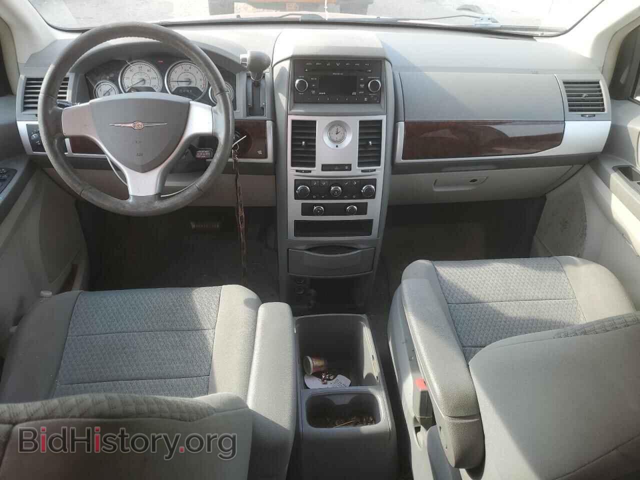 2009 CHRYSLER MINIVAN - VIN: 2A8HR54129R635449 - Фото 8