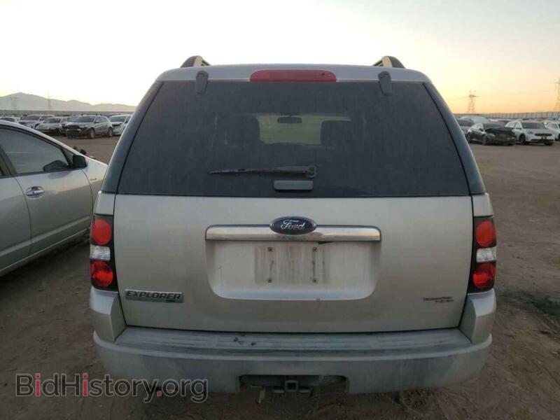2006 Ford EXPLORER (VIN 1FMEU63E36UA48576) — фото 6 из 13