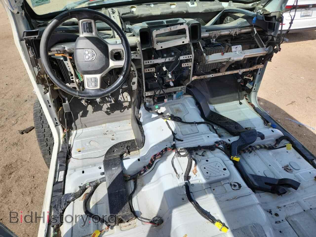 2017 RAM 2500 - VIN: 3C6UR5NL2HG726822 - Photo 8