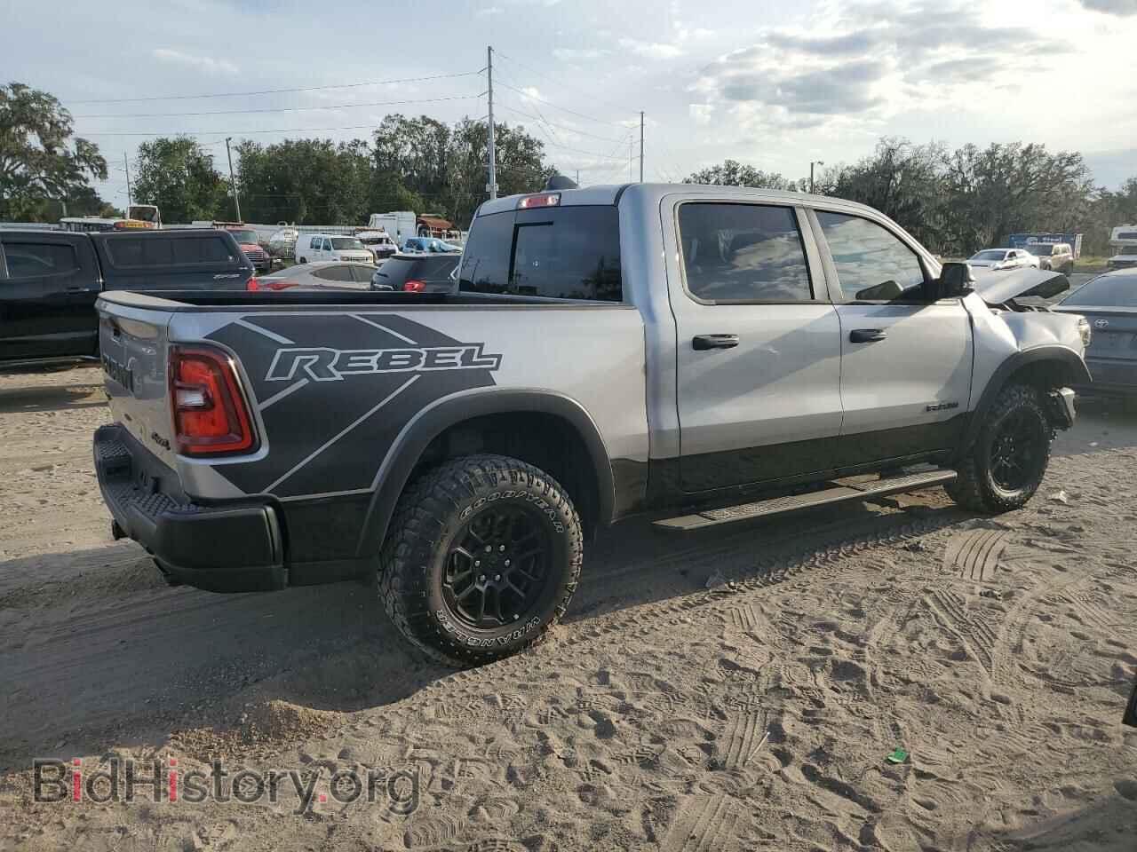 2025 RAM 1500 - VIN: 1C6SRFLP0SN575772 - Фото 3