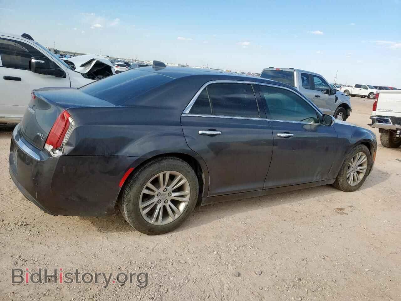 2017 CHRYSLER 300 - VIN: 2C3CCAEG3HH559909 - Фото 3
